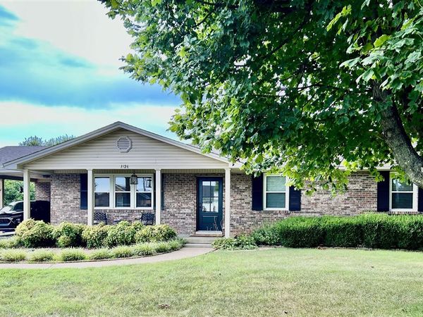 1726 Karen Circle, Bowling Green, KY 42104
