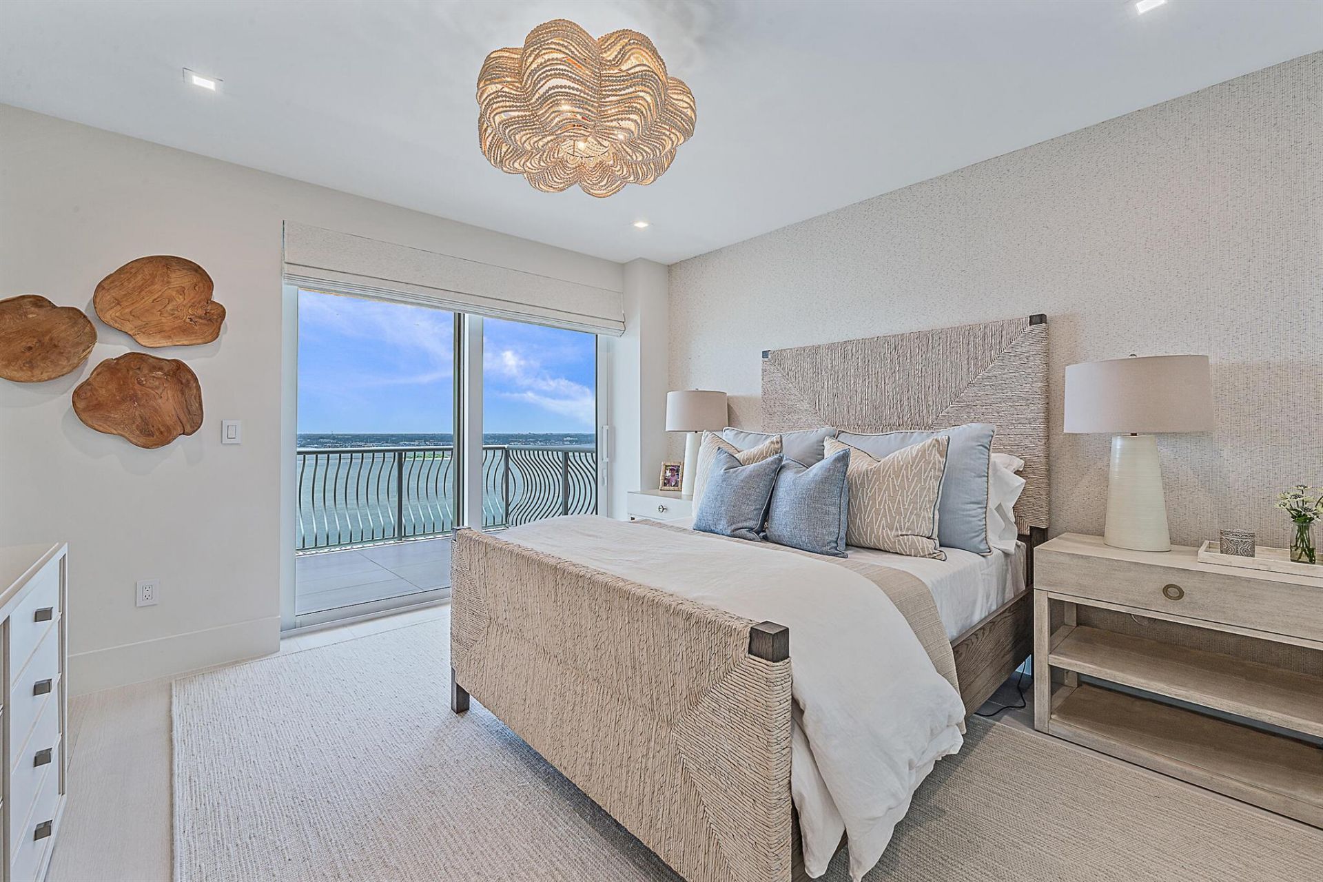 5150 N Ocean Drive, Unit 1903, Singer Island, FL 33404 Photo