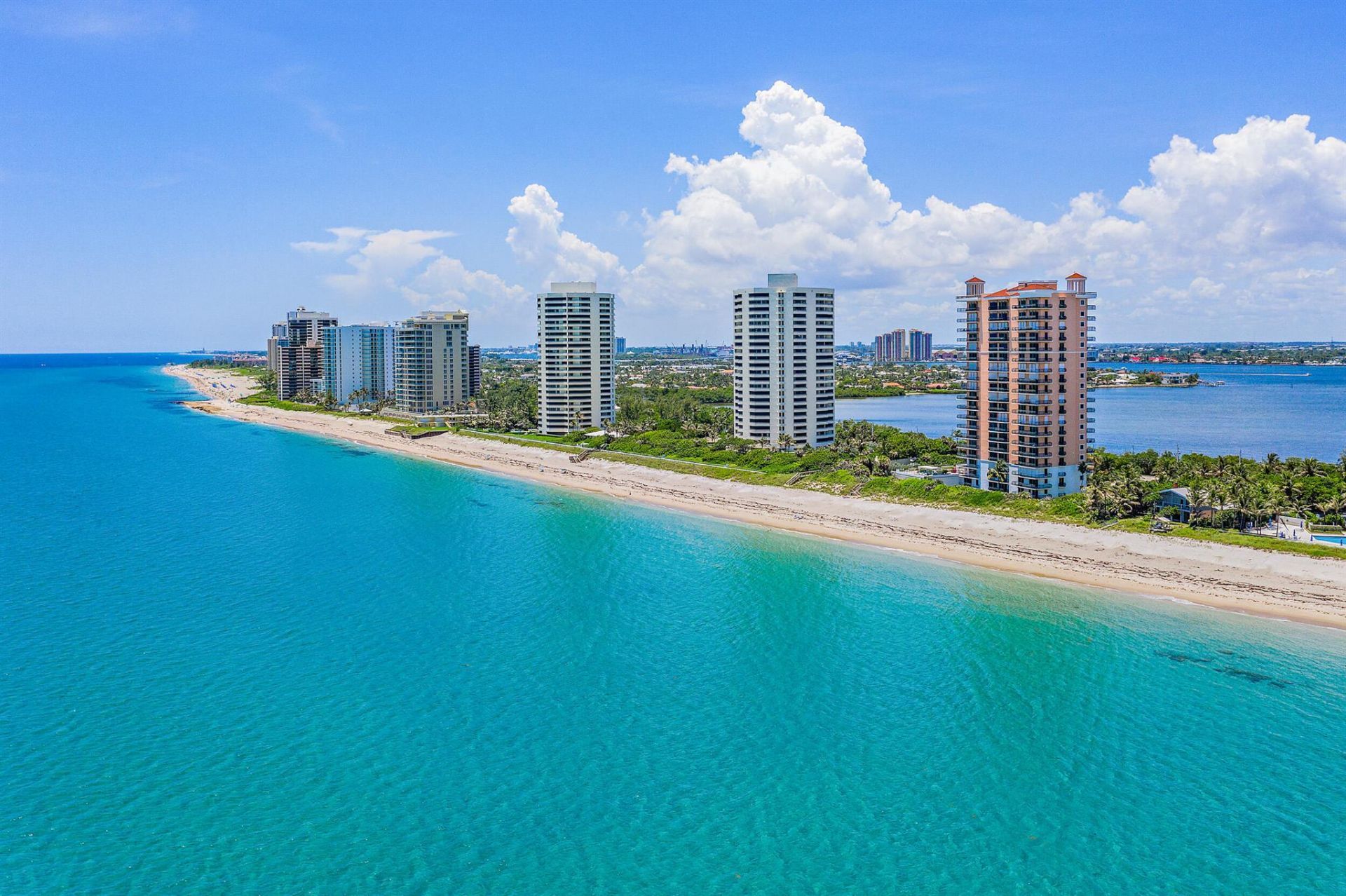 5150 N Ocean Drive, Unit 1903, Singer Island, FL 33404 Photo