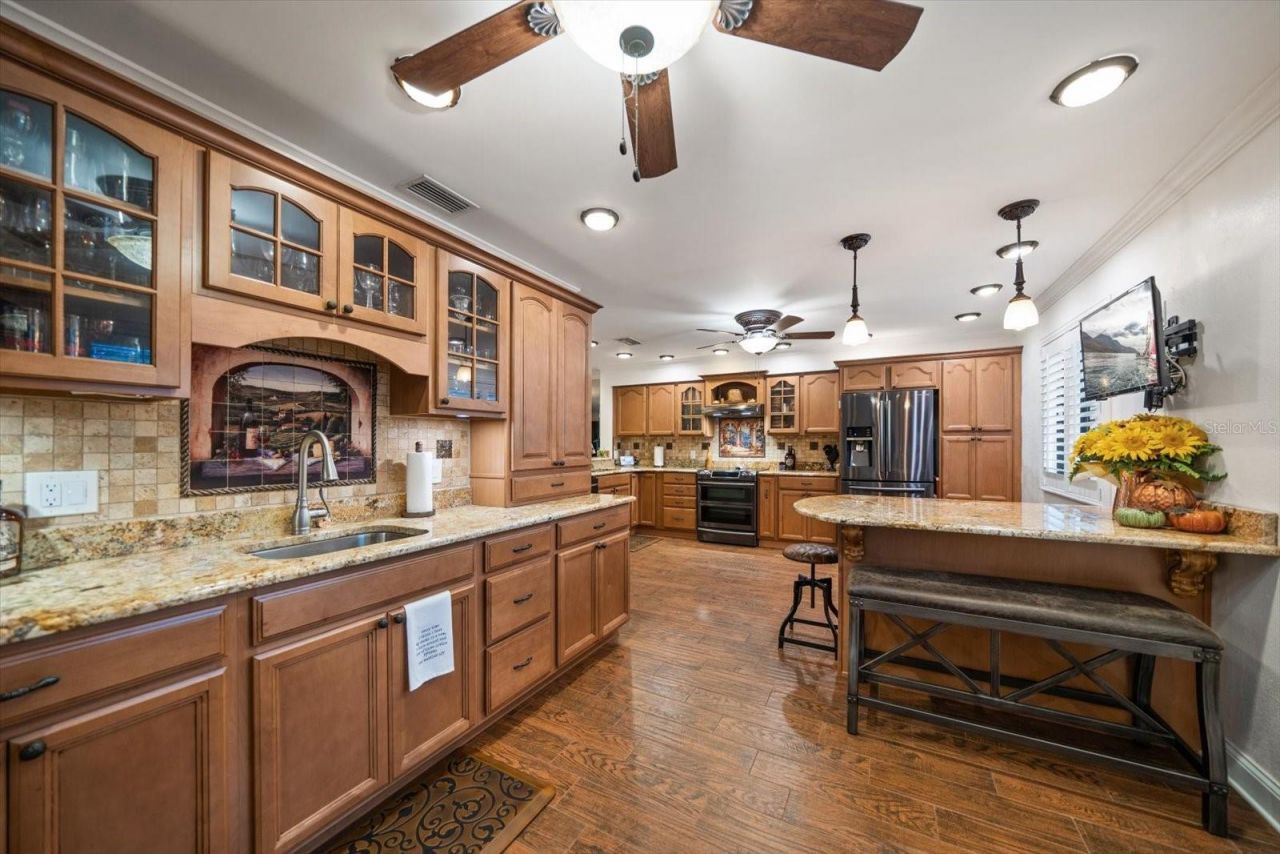 19941 Gulf Boulevard, Unit 105, Indian Shores, FL 33785 Photo