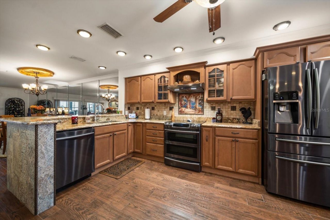 19941 Gulf Boulevard, Unit 105, Indian Shores, FL 33785 Photo