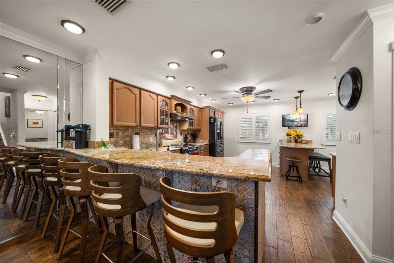 19941 Gulf Boulevard, Unit 105, Indian Shores, FL 33785 Photo