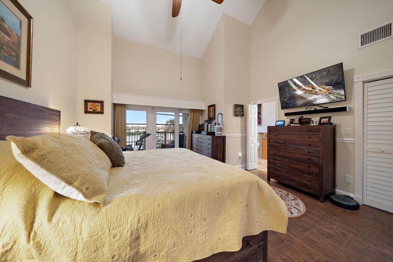 19941 Gulf Boulevard, Unit 105, Indian Shores, FL 33785 Photo