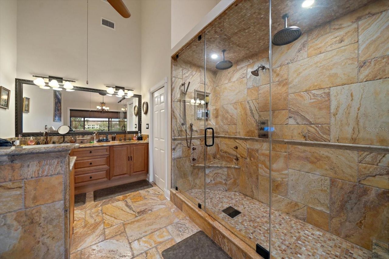 19941 Gulf Boulevard, Unit 105, Indian Shores, FL 33785 Photo