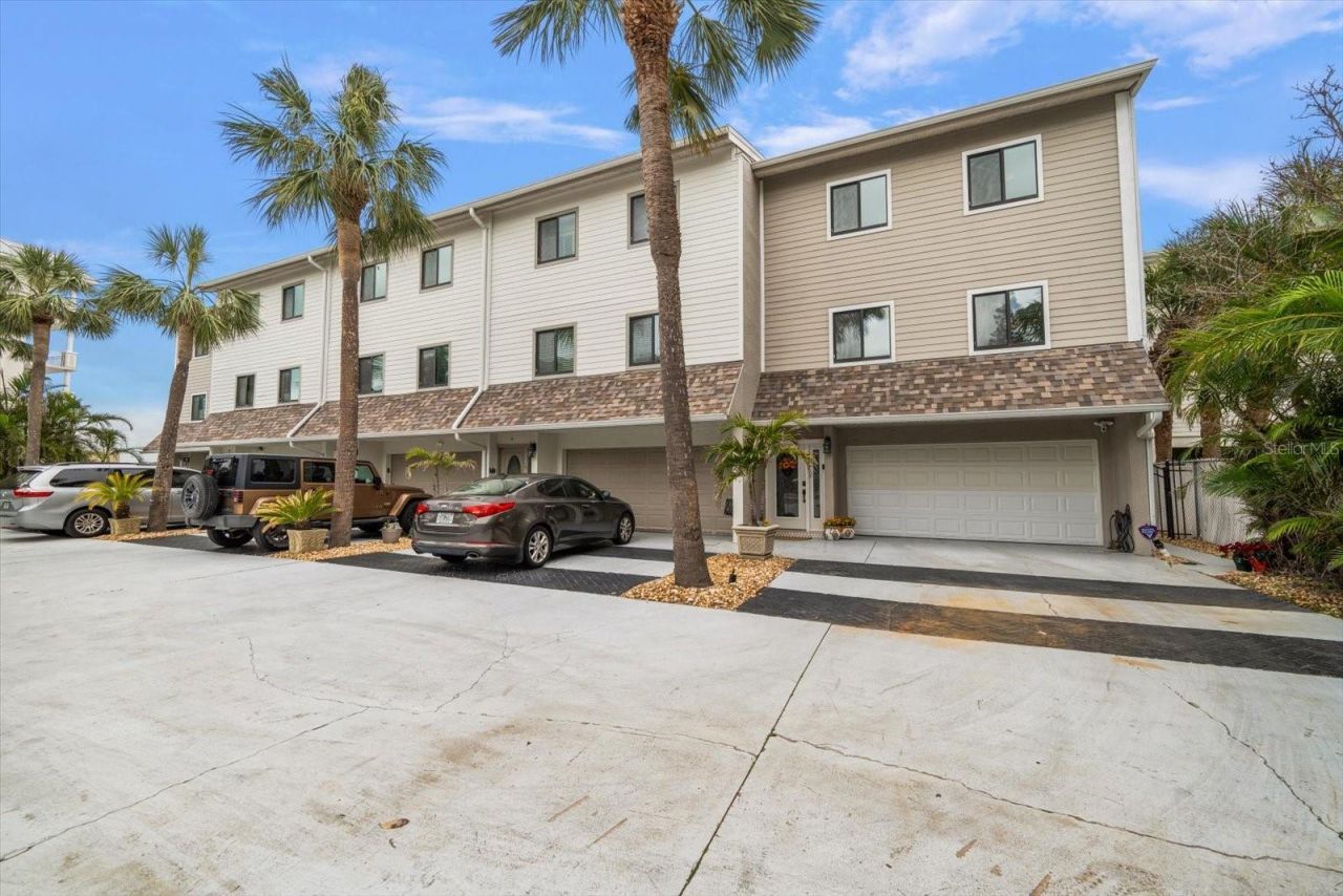 19941 Gulf Boulevard, Unit 105, Indian Shores, FL 33785 Photo