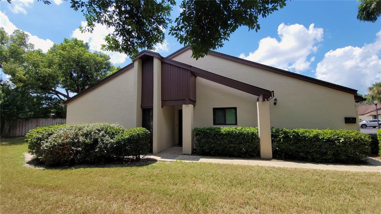 101 Grand Plaza Dr, Unit H6, Orange City, FL 32763 Main Photo