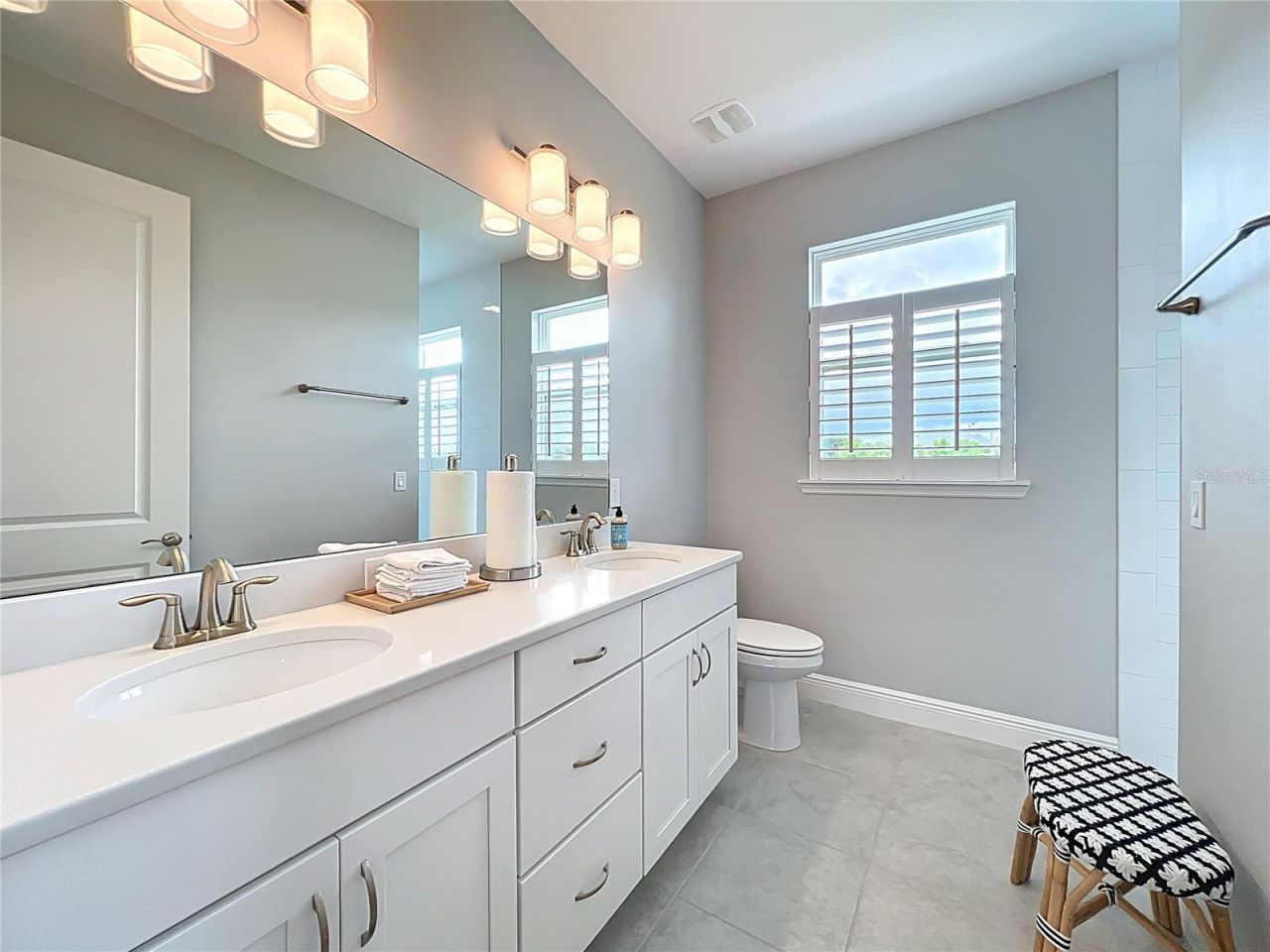 10220 & 10224 Bay Lake Road, Groveland, FL 34736 Photo