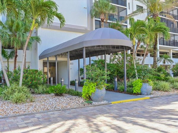 1102 BENJAMIN FRANKLIN DRIVE, Unit 310, SARASOTA, FL 34236