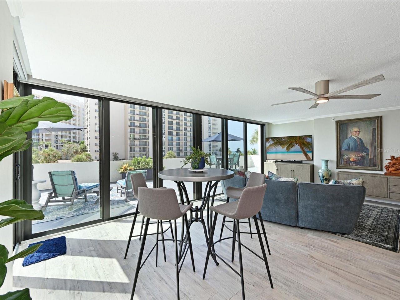 1102 Benjamin Franklin Drive, Unit 310, Sarasota, FL 34236 Photo