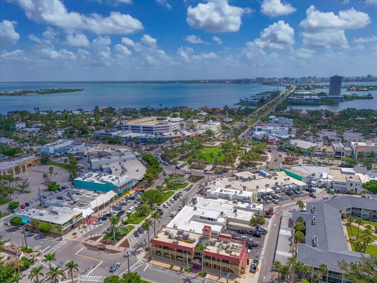 1102 Benjamin Franklin Drive, Unit 310, Sarasota, FL 34236 Photo