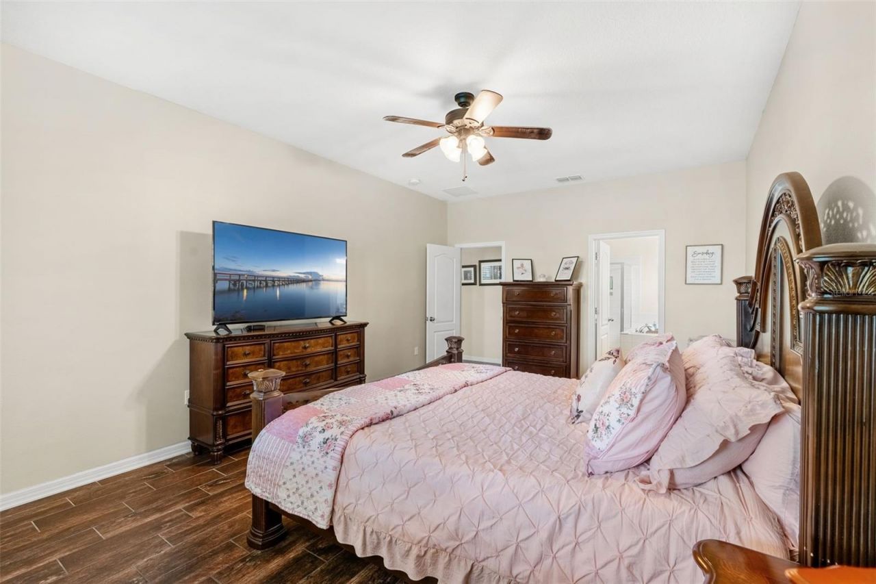2617 Limerick Circle, Grand Island, FL 32735 Photo