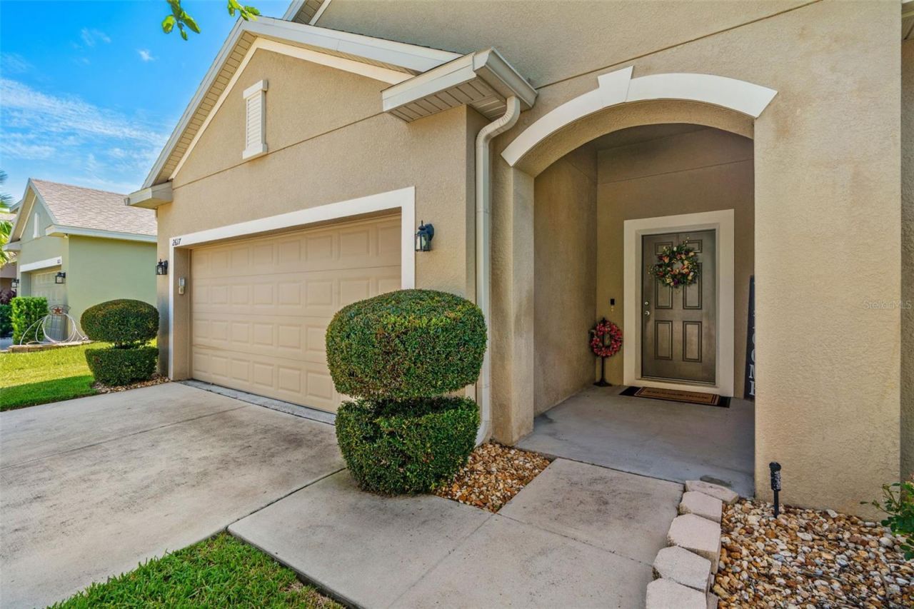 2617 Limerick Circle, Grand Island, FL 32735 Photo