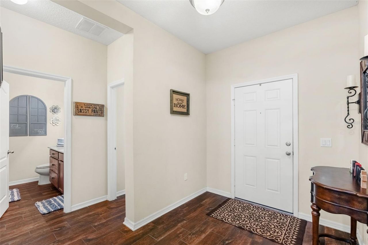 2617 Limerick Circle, Grand Island, FL 32735 Photo