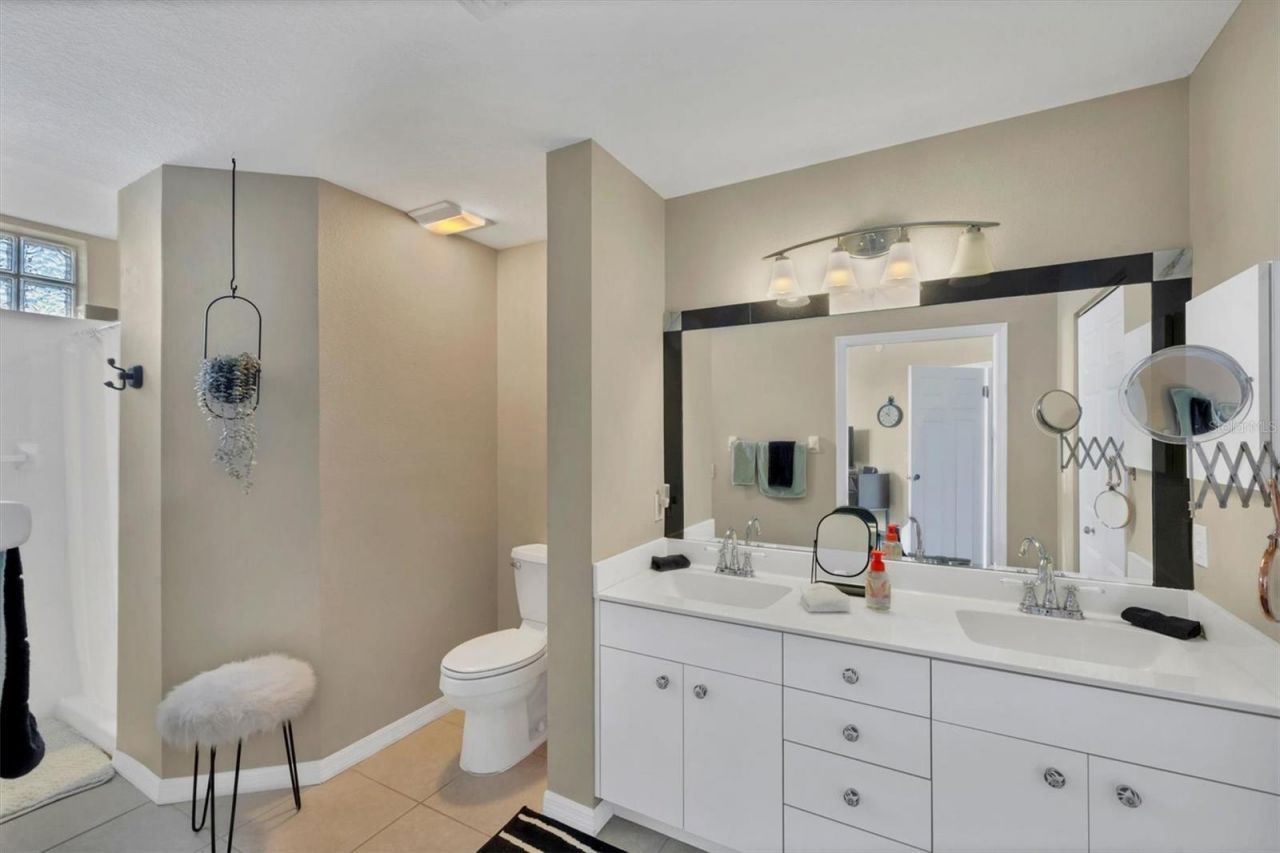 119 Woodbridge Drive, Unit 102, Venice, FL 34293 Photo