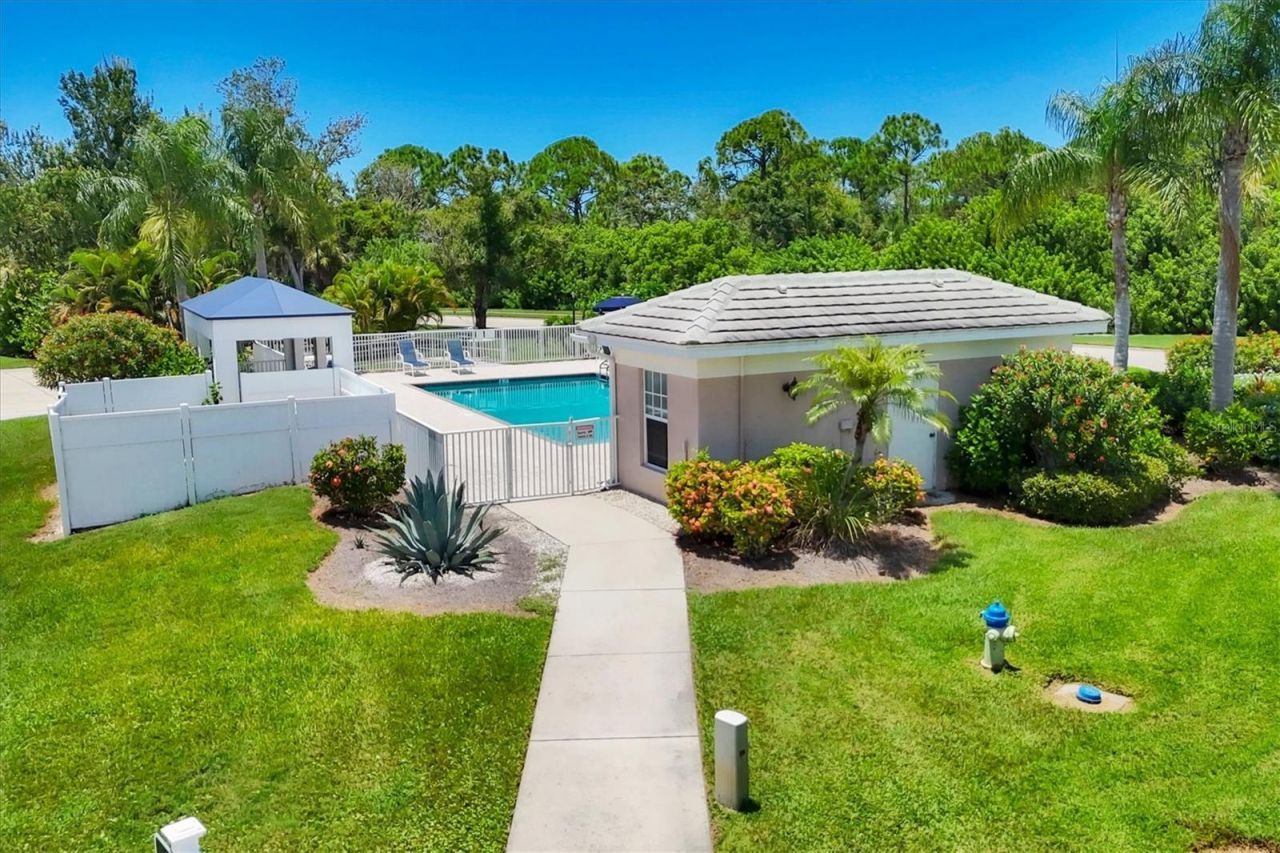 119 Woodbridge Drive, Unit 102, Venice, FL 34293 Photo
