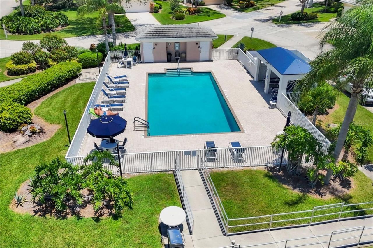 119 Woodbridge Drive, Unit 102, Venice, FL 34293 Photo