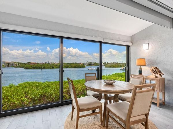 6281 MIDNIGHT PASS ROAD, Unit 6281, SARASOTA, FL 34242