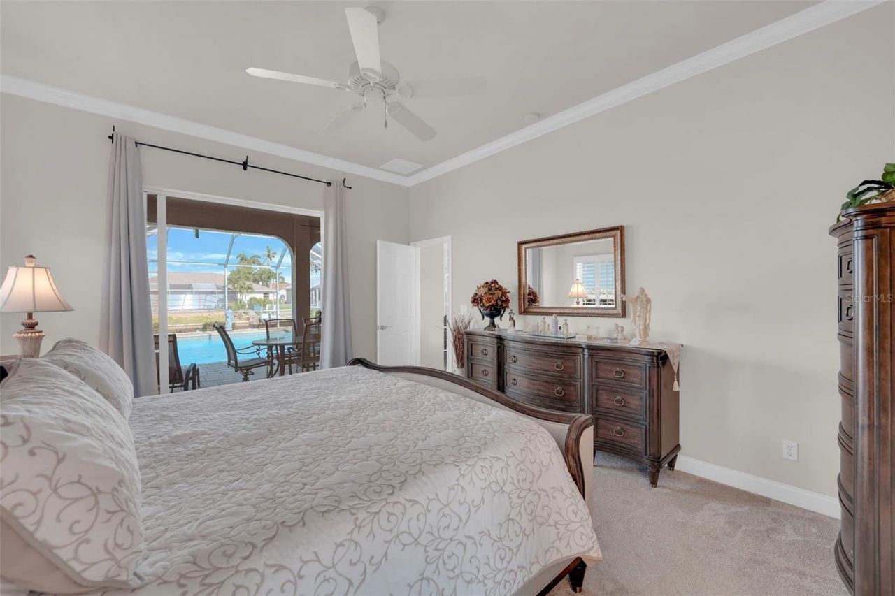 5212 SW 8th Court, Cape Coral, FL 33914 Photo