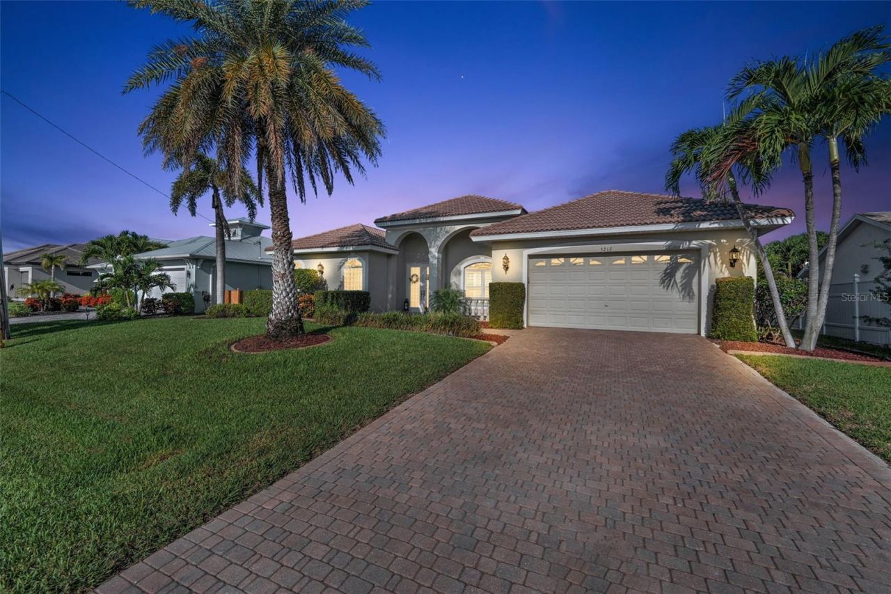 5212 SW 8th Court, Cape Coral, FL 33914 Photo