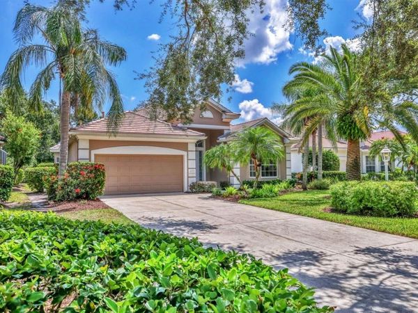 6935 LENNOX PLACE, UNIVERSITY PARK, FL 34201