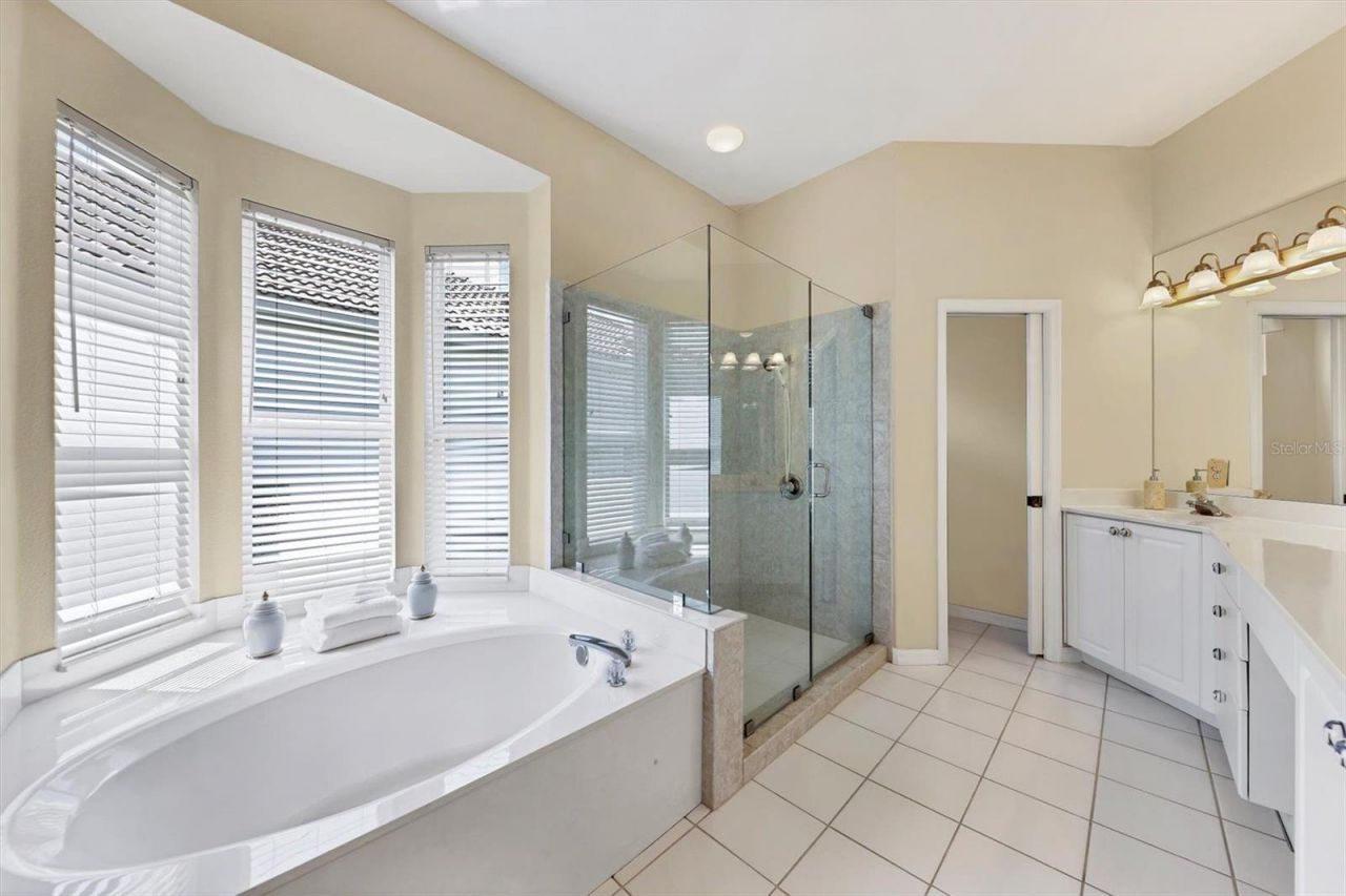 6935 Lennox Place, University Park, FL 34201 Photo