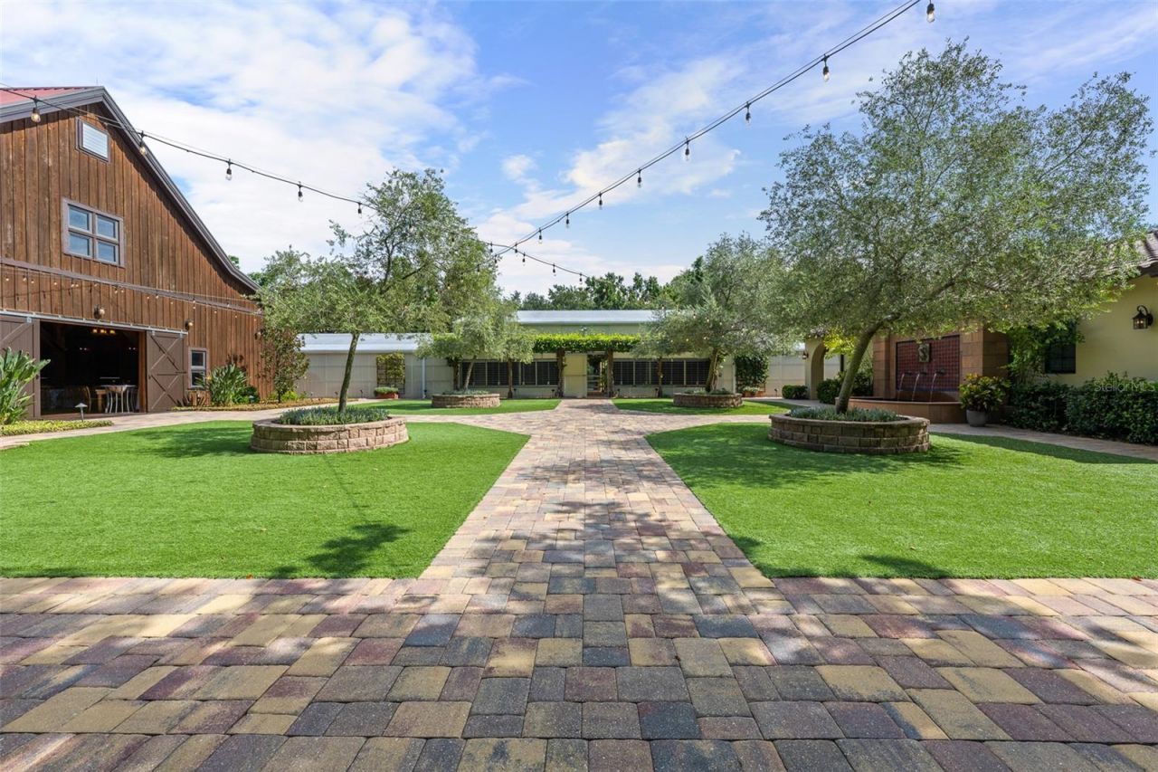 11901 Fort King Highway, Thonotosassa, FL 33592 Photo