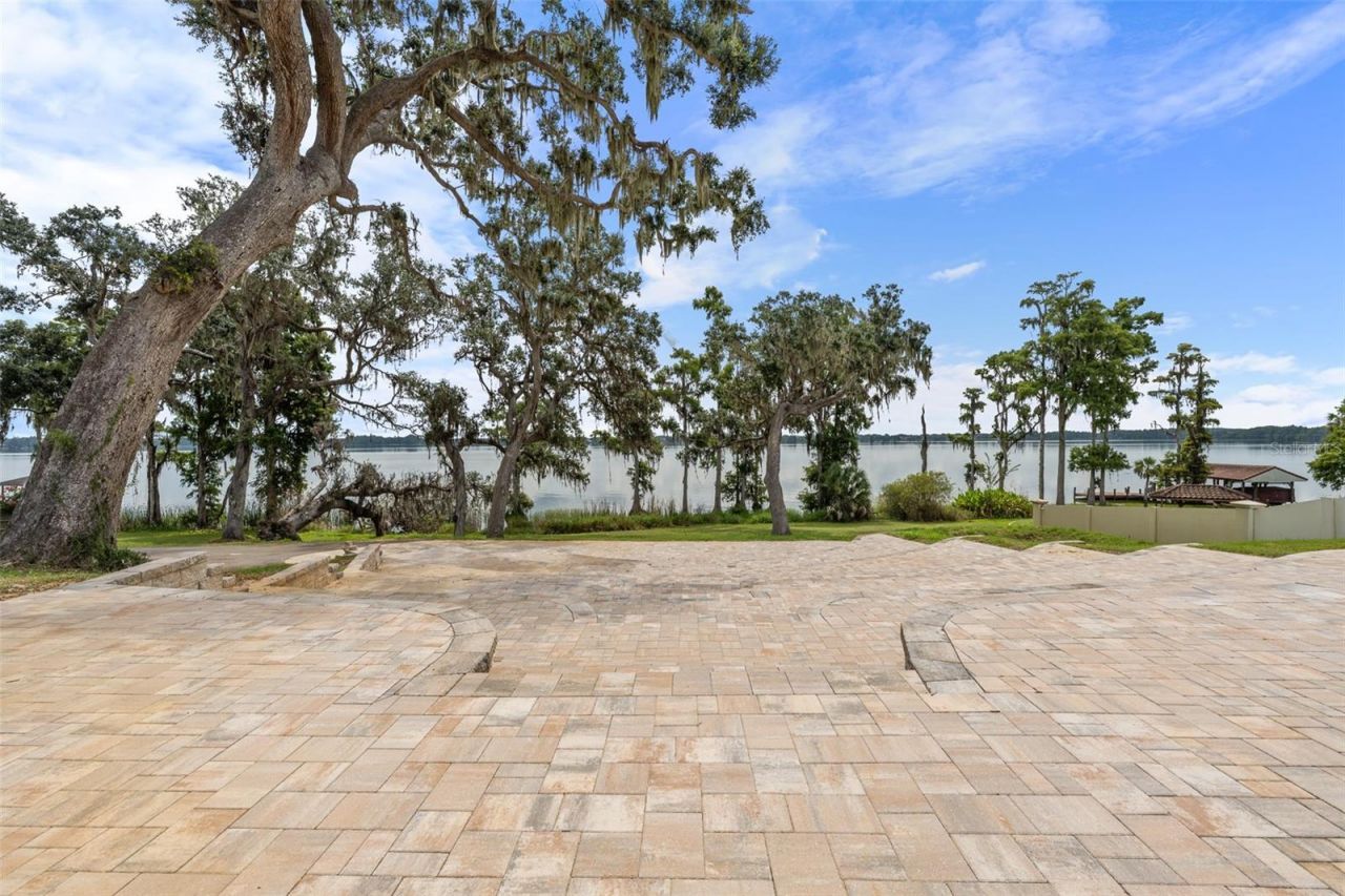 11901 Fort King Highway, Thonotosassa, FL 33592 Photo