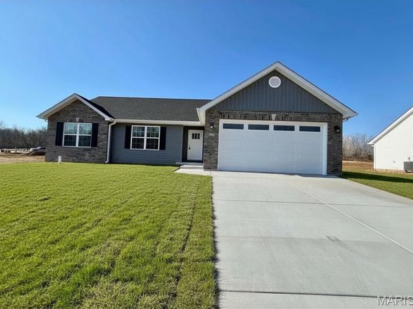 801 Lakeway Drive, Labadie, MO 63055