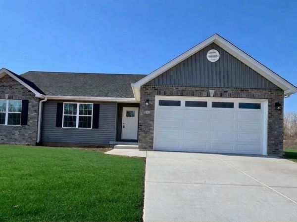 801 Lakeway Drive, Labadie, MO 63055