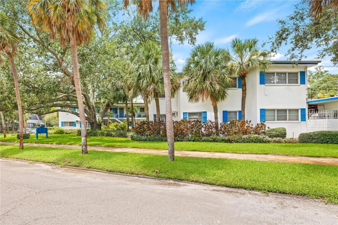 800 Beach Drive Ne, Saint Petersburg, FL 33701 Photo