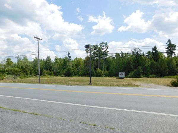 35 Airport Road Road, Old Town, ME 04468