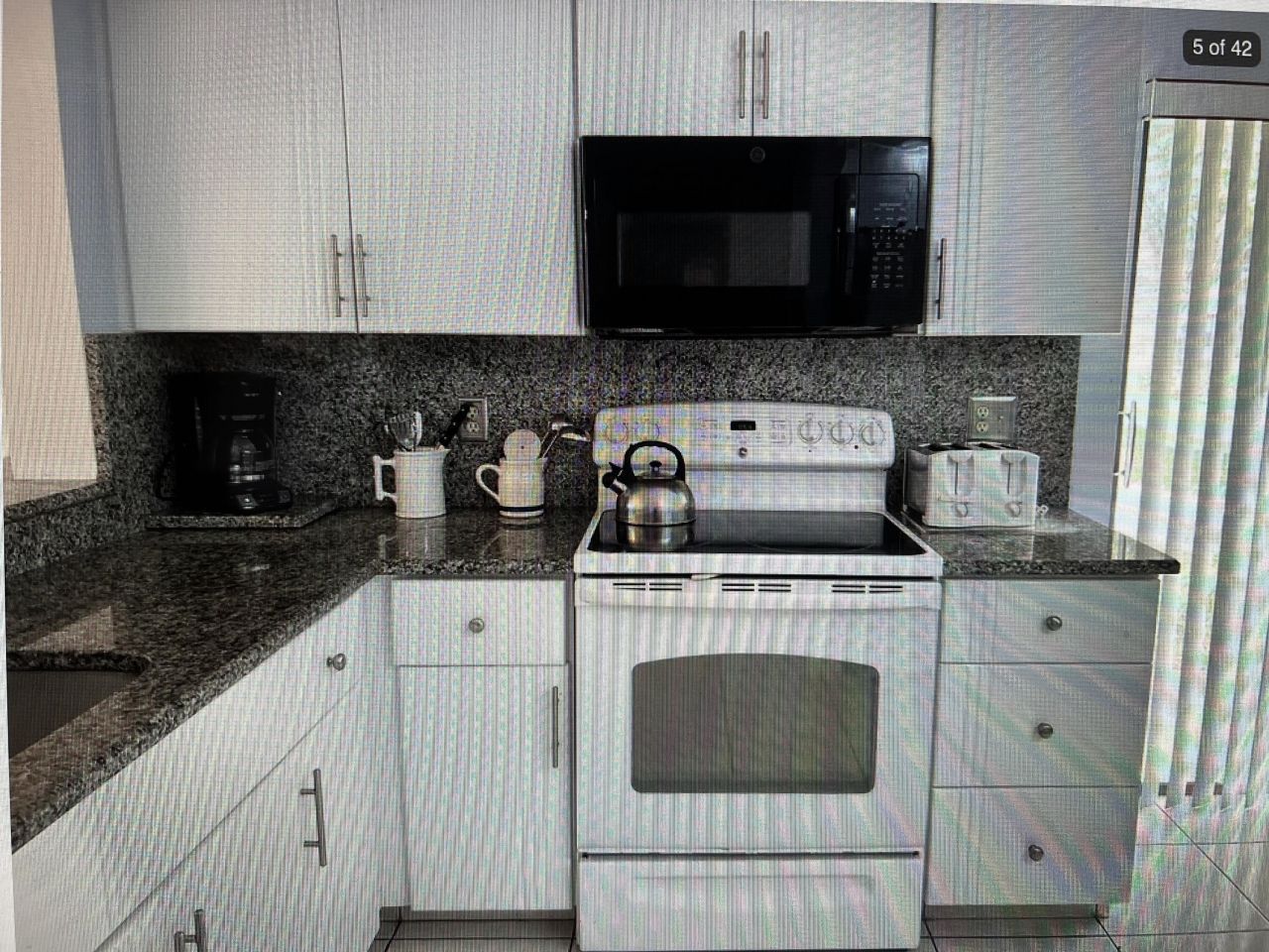 10915 Palm Lake Avenue, Unit 102, Boynton Beach, FL 33437 Photo