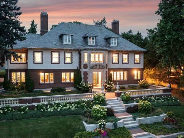 2740 W Lake Of The Isles Parkway, Minneapolis, MN 55416