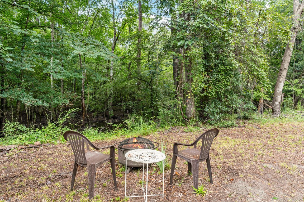 1373 Bridge Street Photo 51