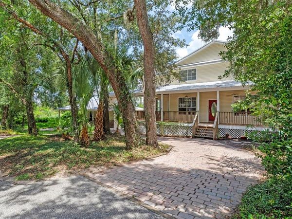 560 FERN STREET, OVIEDO, FL 32765