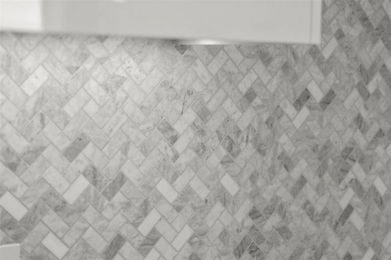 301 Quay Commons, Unit 1703, Sarasota, FL 34236 Photo