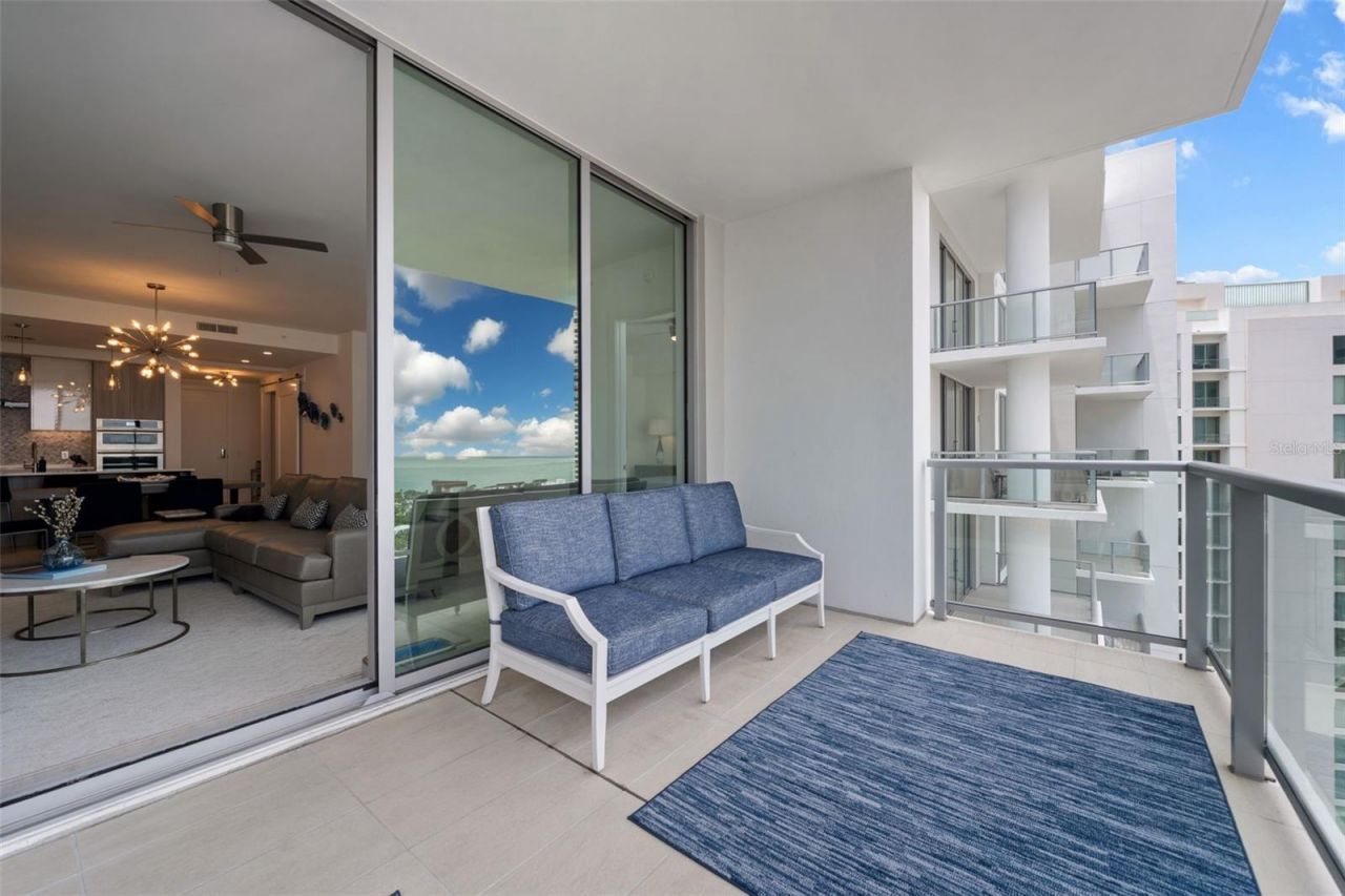 301 Quay Commons, Unit 1703, Sarasota, FL 34236 Photo