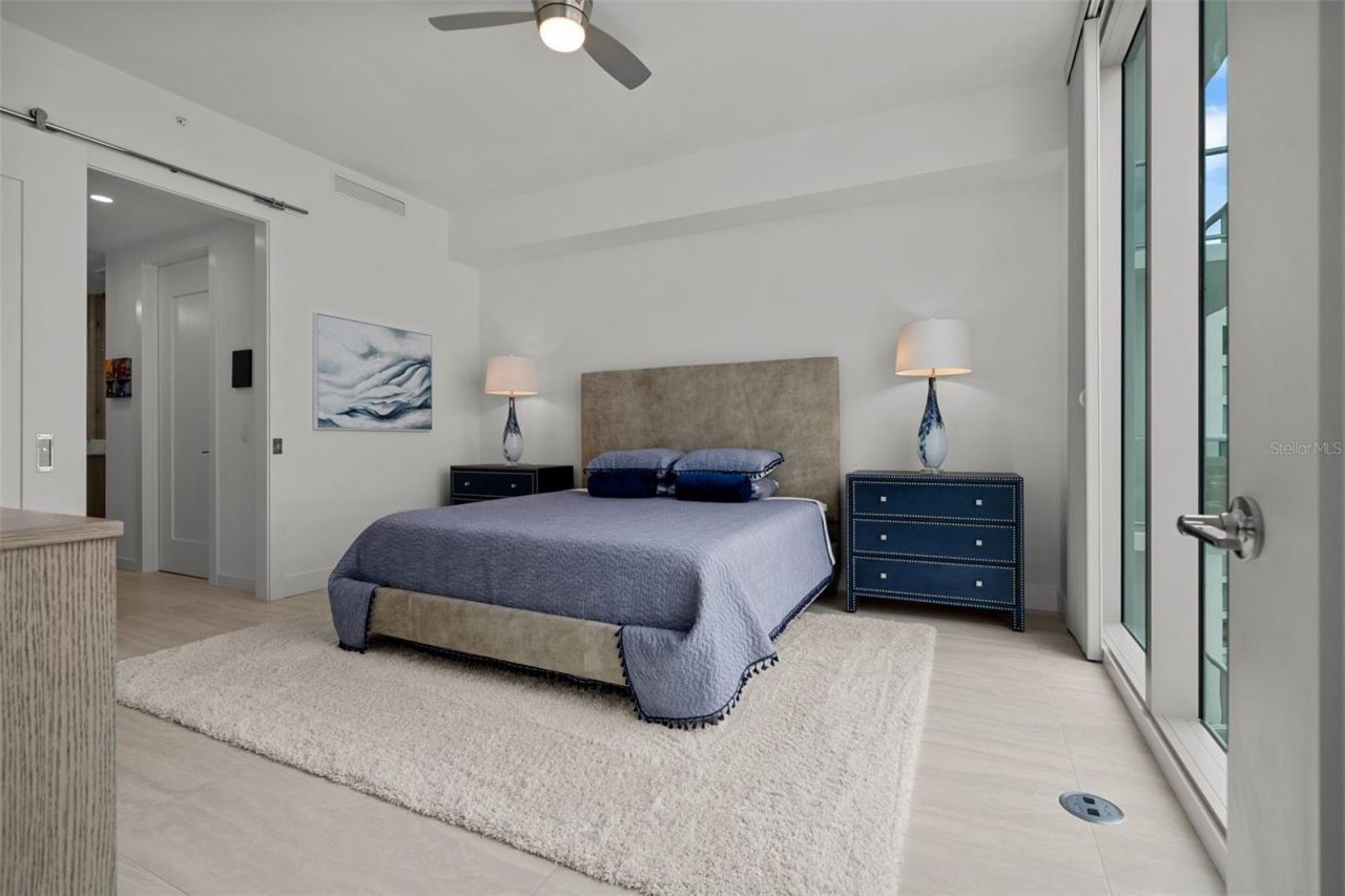 301 Quay Commons, Unit 1703, Sarasota, FL 34236 Photo