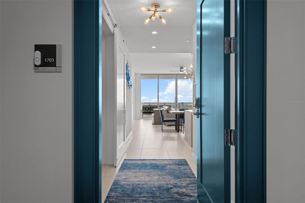 301 Quay Commons, Unit 1703, Sarasota, FL 34236 Photo