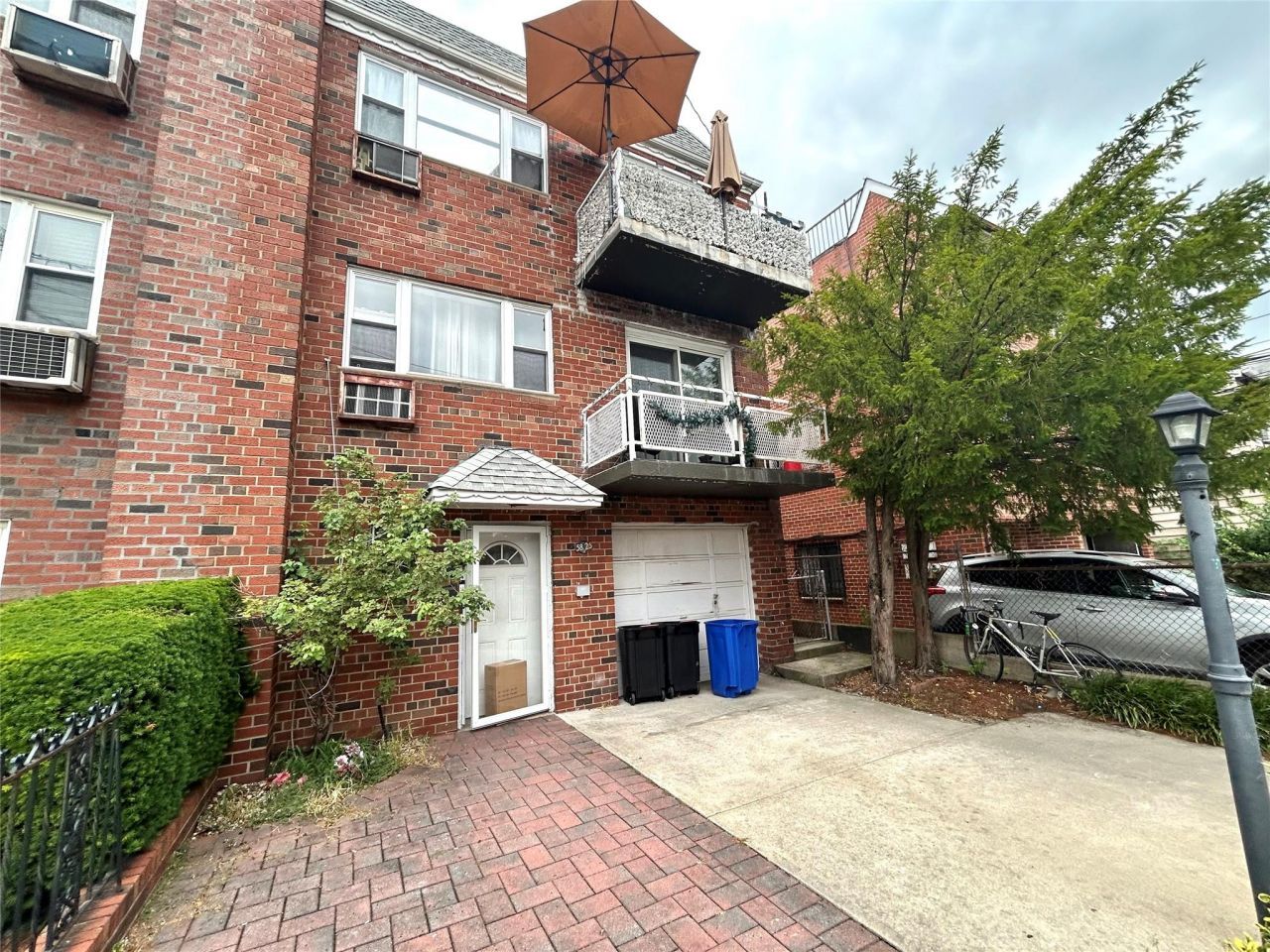 58-25 83rd Street, Middle Village, NY 11379 Main Photo