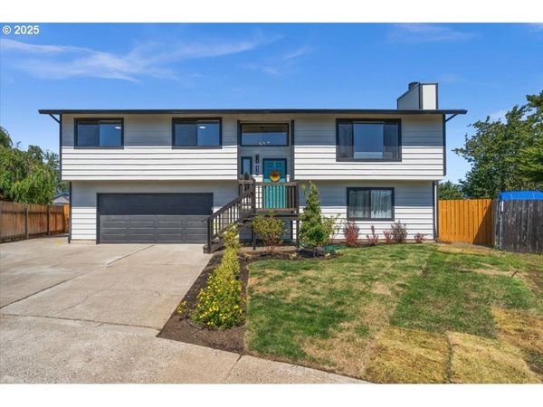 630 S 2ND CT, Cornelius, OR 97113