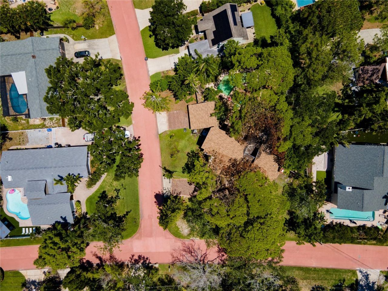 1125 Friendly Way S, Saint Petersburg, FL 33705 Photo