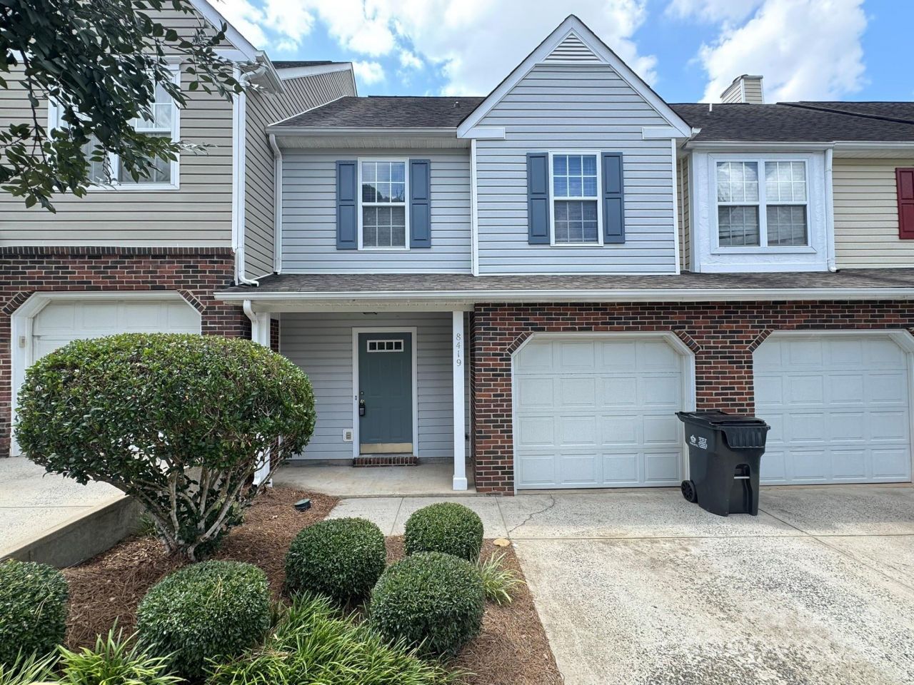 8419 Southgate Commons Drive, Charlotte, NC 28277 Main Photo