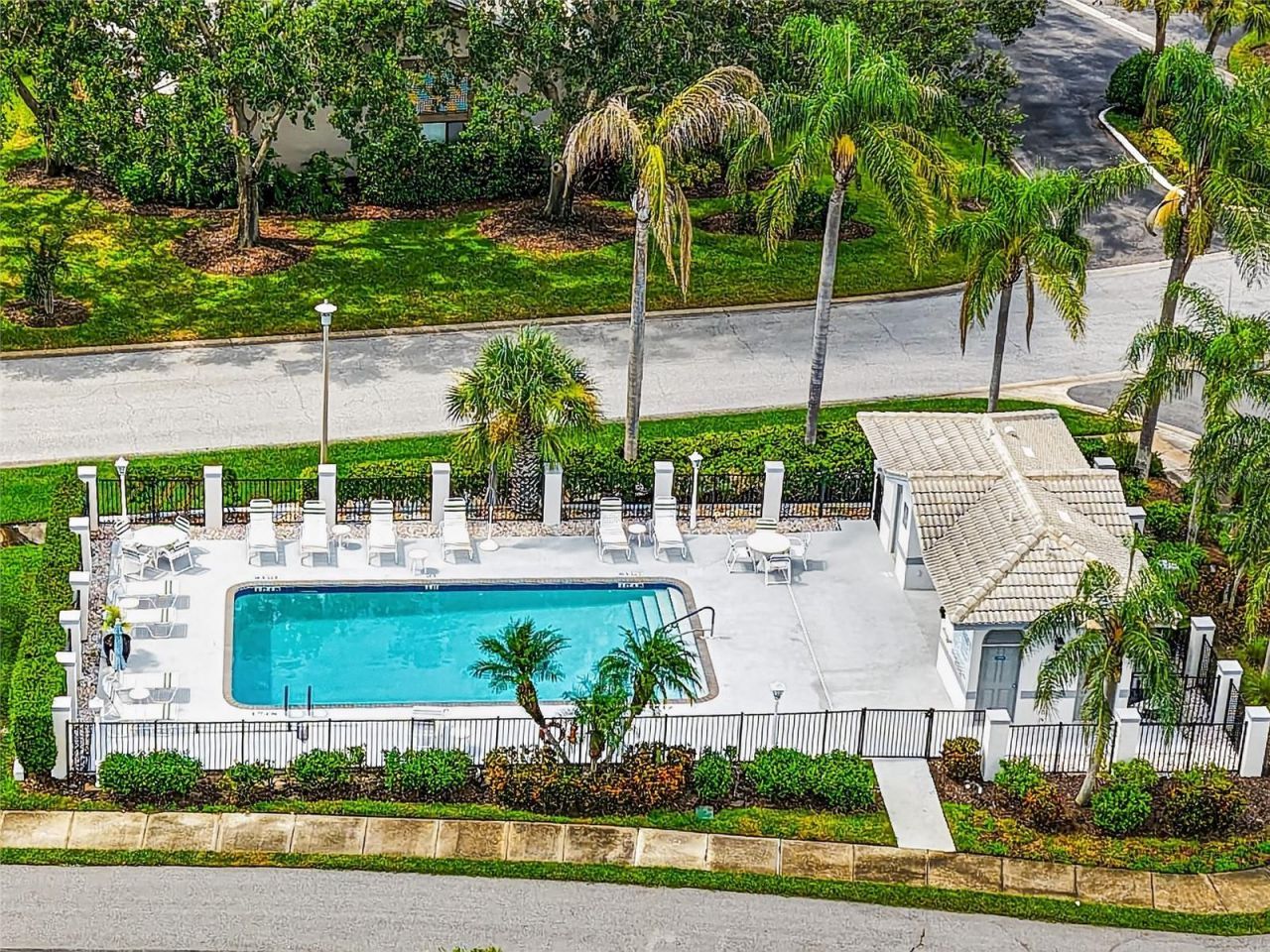 5633 E Long Common Court, Unit 20, Sarasota, FL 34235 Photo
