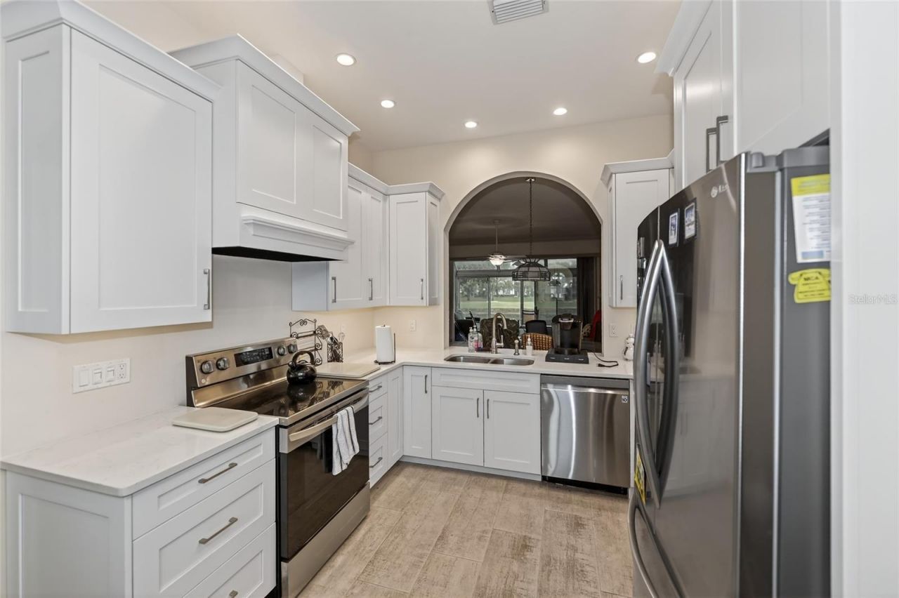 5633 E Long Common Court, Unit 20, Sarasota, FL 34235 Photo