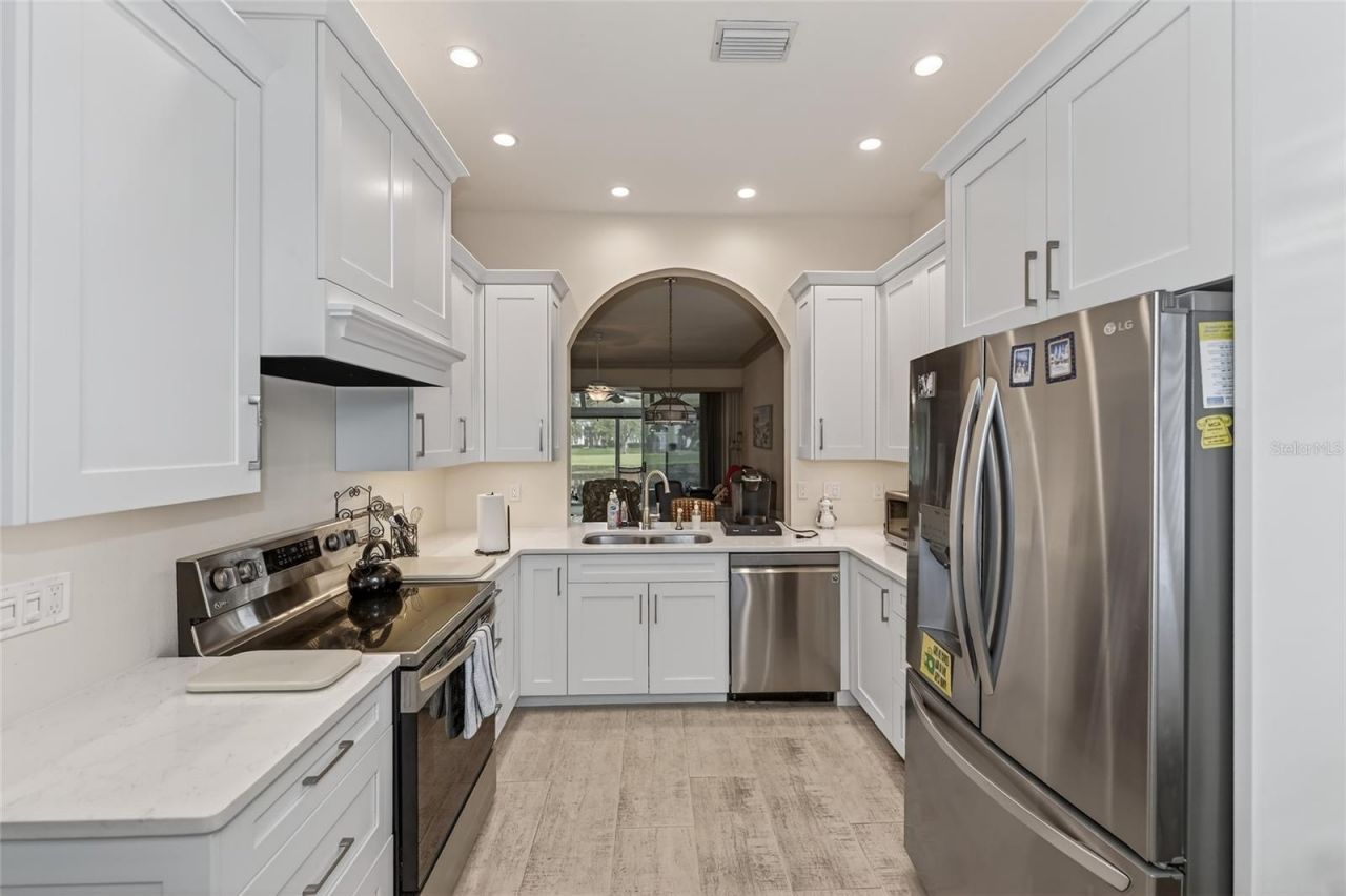 5633 E Long Common Court, Unit 20, Sarasota, FL 34235 Photo