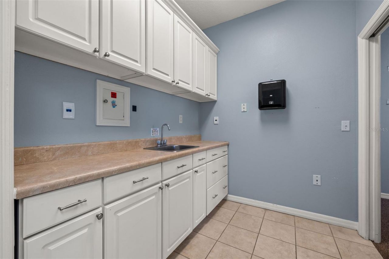 10941 Countryway Boulevard, Tampa, FL 33626 Photo