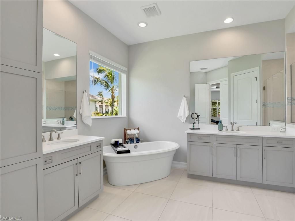 17243 Hidden Estates Cir, Fort Myers, FL 33908 Photo