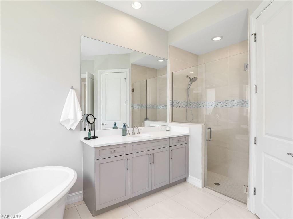 17243 Hidden Estates Cir, Fort Myers, FL 33908 Photo