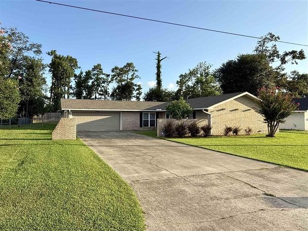 2926 Weil Drive, Sulphur, LA 70663